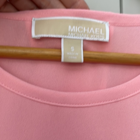 Michael Kors Womens Layered Split-Back Top - Picture 3 of 5